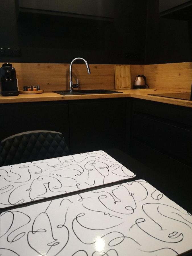 Studio Moderne, Place Parking Prive, Emplacement Ideal A 100 M Du Lac. Annecy Eksteriør billede