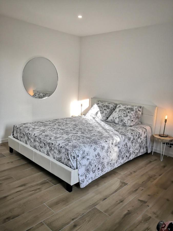 Studio Moderne, Place Parking Prive, Emplacement Ideal A 100 M Du Lac. Annecy Eksteriør billede